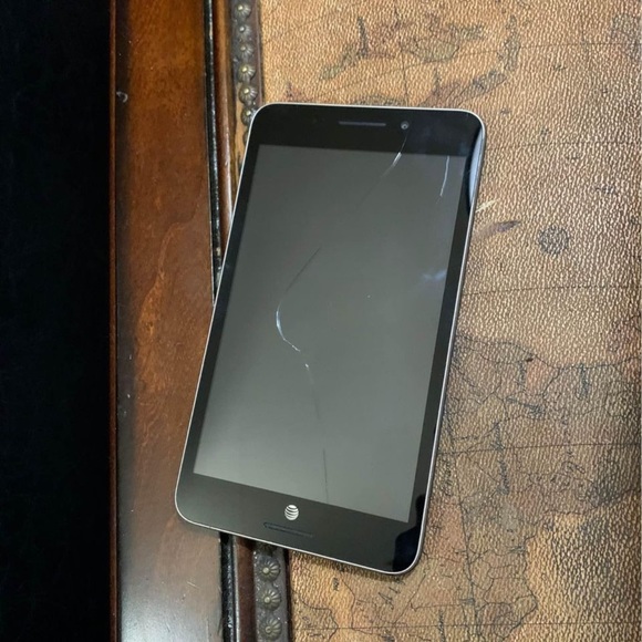 Tablet/Phone - Picture 2 of 5